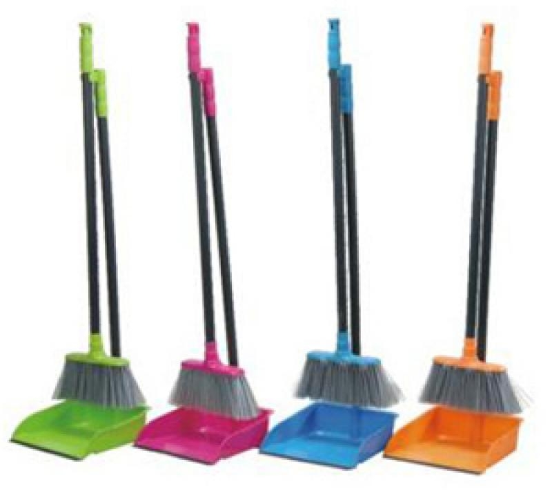 Набор Ленивка (щетка д/пола с совком)