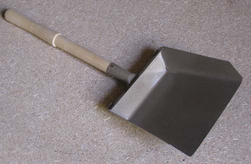 Совок хоз. мет. 165*175мм средний