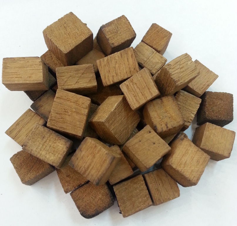 Кубики дерева грецкого ореха "Первач" 100г